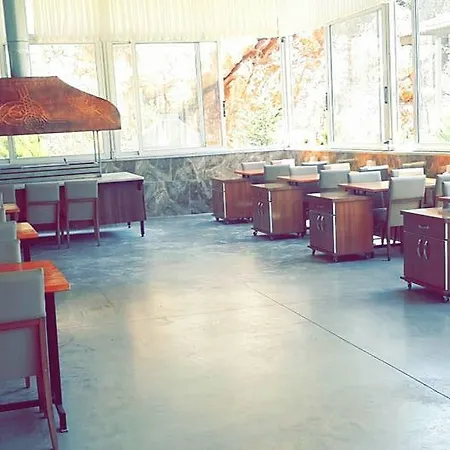 Aparthotel Leton Apart