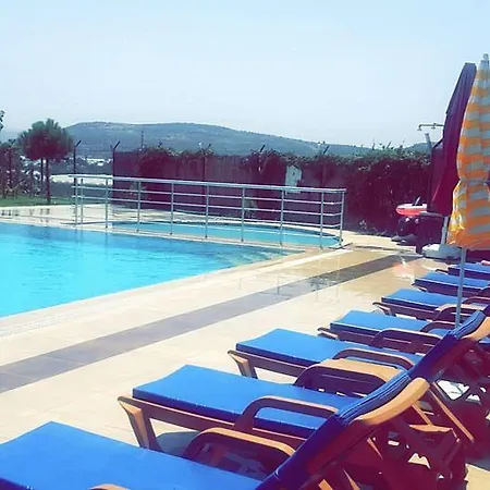 Leton Apart Aparthotel